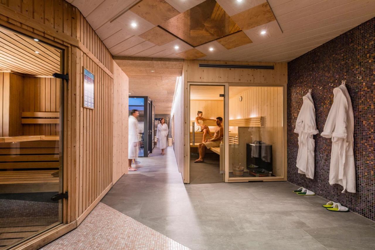 Luxury Lodge - Lener Express Campo di Trens Dış mekan fotoğraf