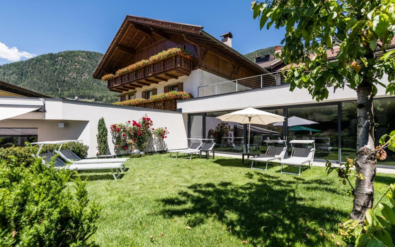 Luxury Lodge - Lener Express Campo di Trens Dış mekan fotoğraf